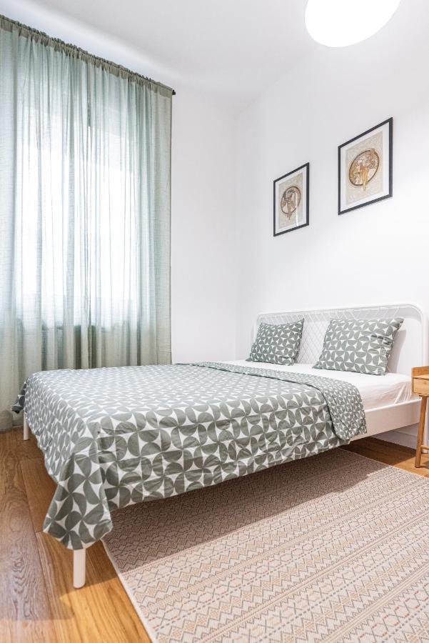 Vertigo One Bedroom Apartment-Free Private Parking Novi Sad Extérieur photo